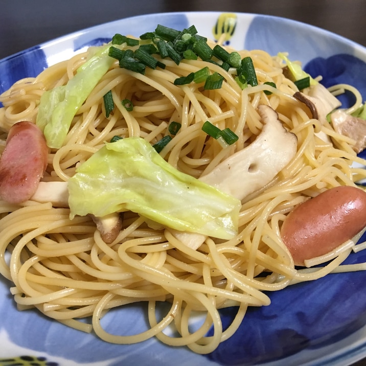 キャベツとエリンギのバター醤油パスタ☆